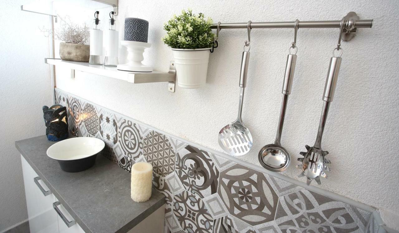 Charming Seaside Apartment Primošten Εξωτερικό φωτογραφία